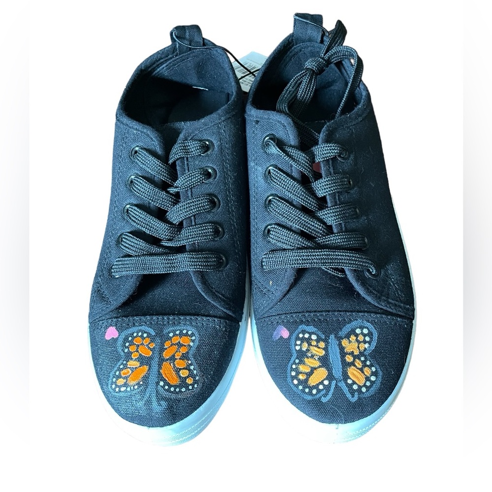 Sole Mates black sneakers - size M 7/8